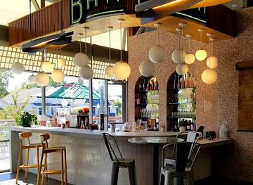 california/wine-country/bar/bar-lucia
