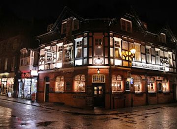 united-kingdom/oxfordshire/bar/the-royal-blenheim