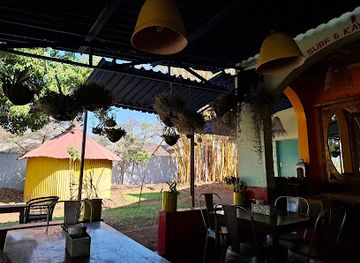 zambia/victoria-falls-area/bar/mama-africa