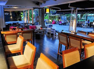 greece/macedonia/bar/paralio-cocktail-bar