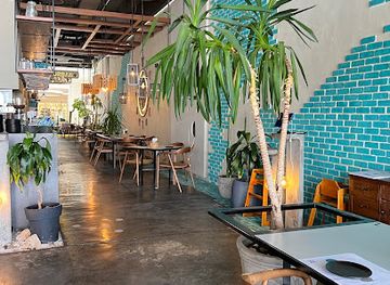 oman/al-hajar-al-gharbi/bar/urbano-bistro-al-araimi-boulevard