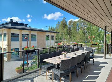 finland/nuuksio-national-park/bar/veikkolan-ylabaari