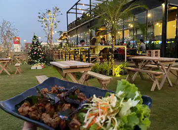 The Fox Bar & Restaurant