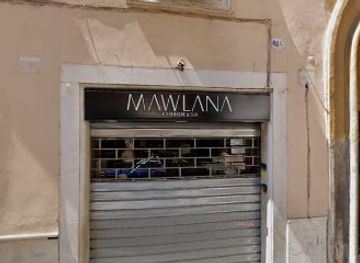 italy/rome/trevi/bar/best-sandwiches-and-water-fountain