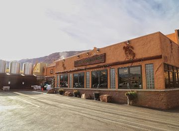 utah/arches-national-park/bar/moab-brewery