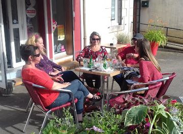 france/brittany/bar/le-pacific