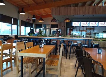 argentina/tierra-del-fuego-national-park/bar/yamana-bar-patin