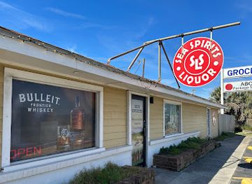 south-carolina/edisto-island/bar/bob-s-edisto-sea-spirits-liquor