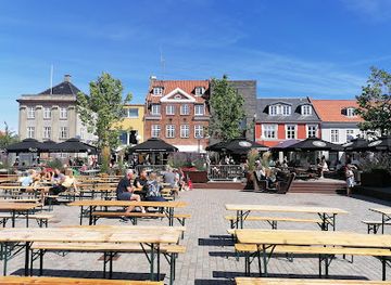 denmark/falster/bar/ritz-cafe-cocktail-bar