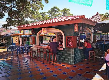 mexico/mazatlan/bar/the-green-bar