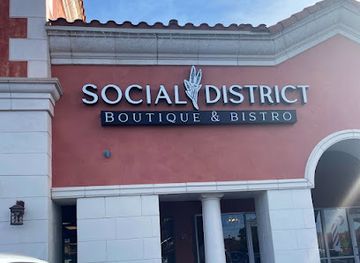 utah/st-george/bar/social-district-boutique-bistro