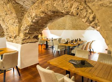 slovakia/trencin-region/bar/atrio-trencin