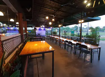Brick House Sport Bar & Restaurant