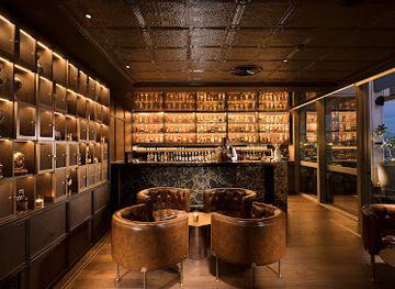 papua-new-guinea/kokoda-track/bar/summit-whisky-bar