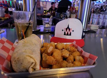 maryland/sandy-point-state-park/bar/dark-horse