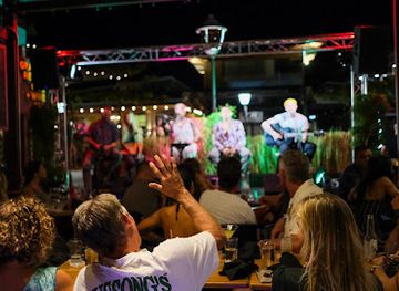 costa-rica/jaco/bar/graffiti-restro-cafe-wine-bar