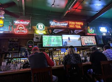 california/pleasanton/bar/sunshine-saloon-sports-bar-and-charcoal-grill