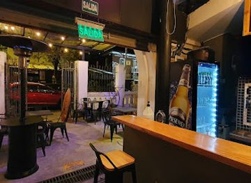 ecuador/quito/la-mariscal/bar/indie-beer-company