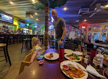 arkansas/arkansas-valley/bar/slim-and-shorty-s