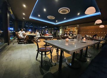 indonesia/manado/bar/se7en-lounge-bar-mantos