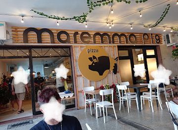 italy/maremma/bar/maremma-pig-city