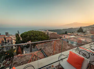 Sky Rooftop Bar & Restaurant Taormina