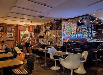 finland/helsinki-archipelago/bar/bar-molotow