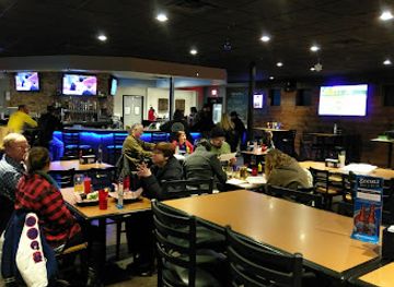 minnesota/western-minnesota/bar/socials-bar-grill