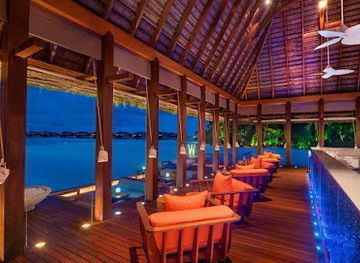 maldives/faafu-atoll/bar/sip-w-maldives