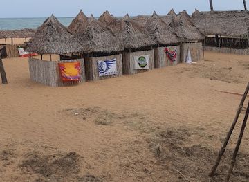 benin/ouidah-beach/bar/hawai-beach