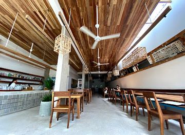 vietnam/con-dao-islands/bar/infinity-cafe-restaurant