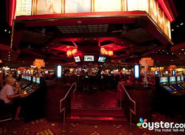 nevada/north-las-vegas/bar/pin-ups