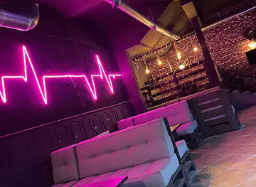 BUNKIER PUB
