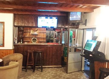 Bar 36