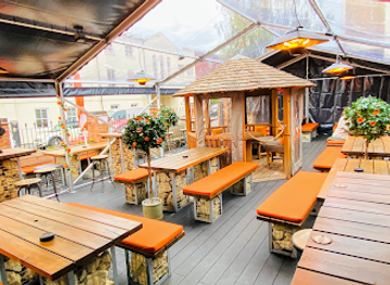 united-kingdom/warwickshire/bar/fizzy-moon-brewhouse-grill