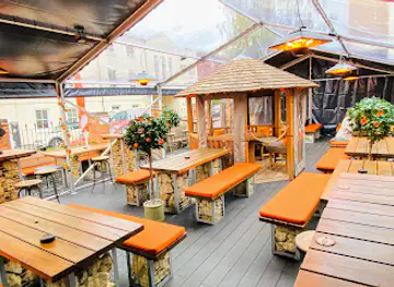 Fizzy Moon Brewhouse & Grill