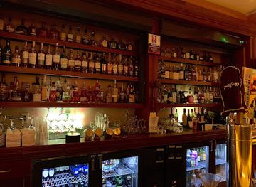 alabama/mobile/downtown-mobile/bar/royal-street-tavern