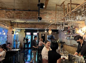 south-korea/gwangju/bar/cocktail-bar-shaker