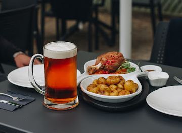 latvia/liepaja/bar/meduza