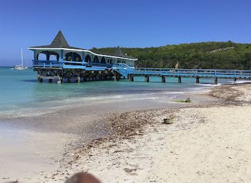antigua-and-barbuda/valley-church-beach/bar/salt-life-tours-beach-bar