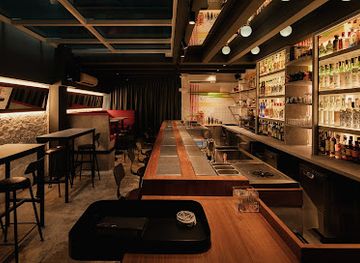 singapore/chinatown/bar/cat-bite-club