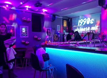 hungary/zemplen/bar/vibe-rooms
