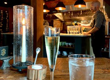 virginia/skyline-drive/bar/three-blacksmiths