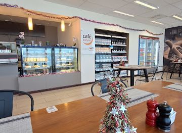 papua-new-guinea/milne-bay-region/bar/cafe-bonjour