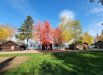 maine/moosehead-lake/bar/the-birches-resort