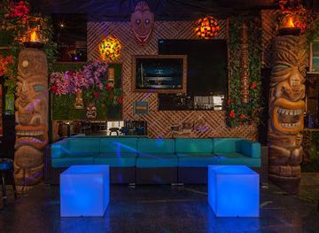 california/palm-springs/racquet-club-estates/bar/toucans-tiki-lounge