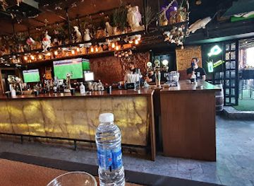 jordan/al-maghtas/bar/good-pub