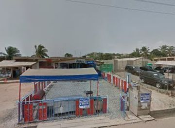 ghana/aowin/bar/afro-pub