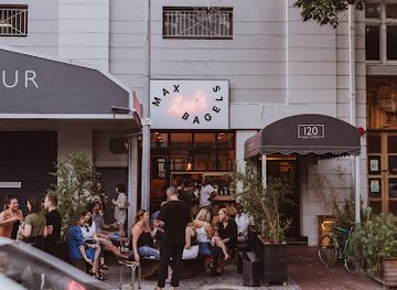 south-africa/cape-town/bar/leo-s-wine-bar