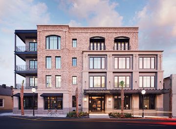 south-carolina/charleston-beaches/bar/the-bar-at-the-spectator